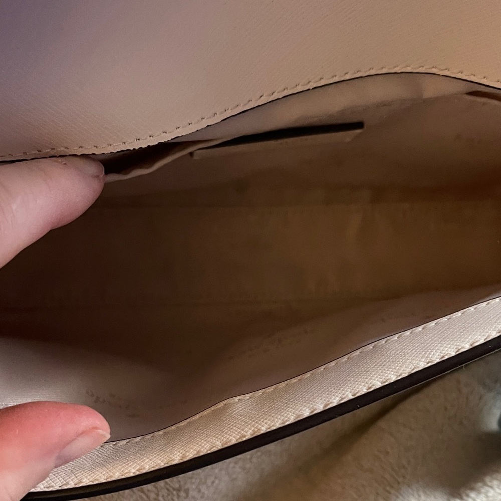 Kate Spade White Crossbody with Watermelon Print and Gold Hardware Kate Spade - Picture 4 of 9